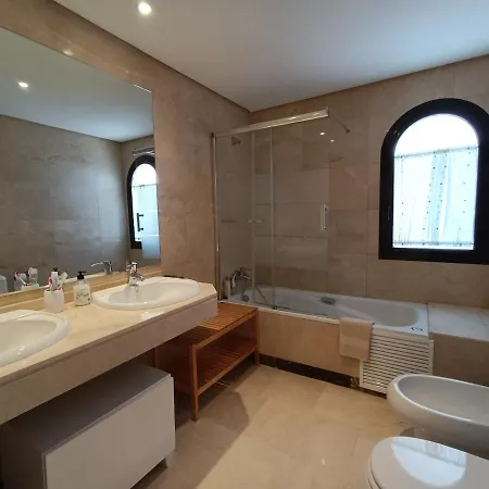 Amplio Apartamento En Portofino Alcaidesa Extérieur photo